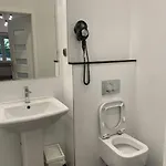 Piekne, Nowoczesne Mieszkanie Na Ulicy Chmielnej, Samo Centrum.